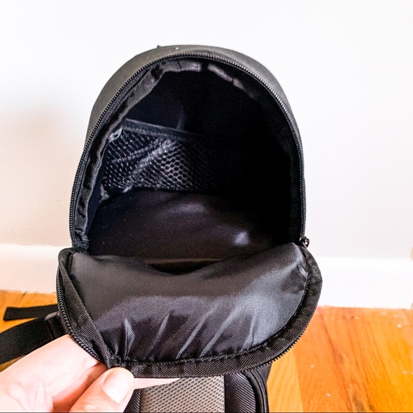 Bower Camera Backpack - Picture 4 of 6